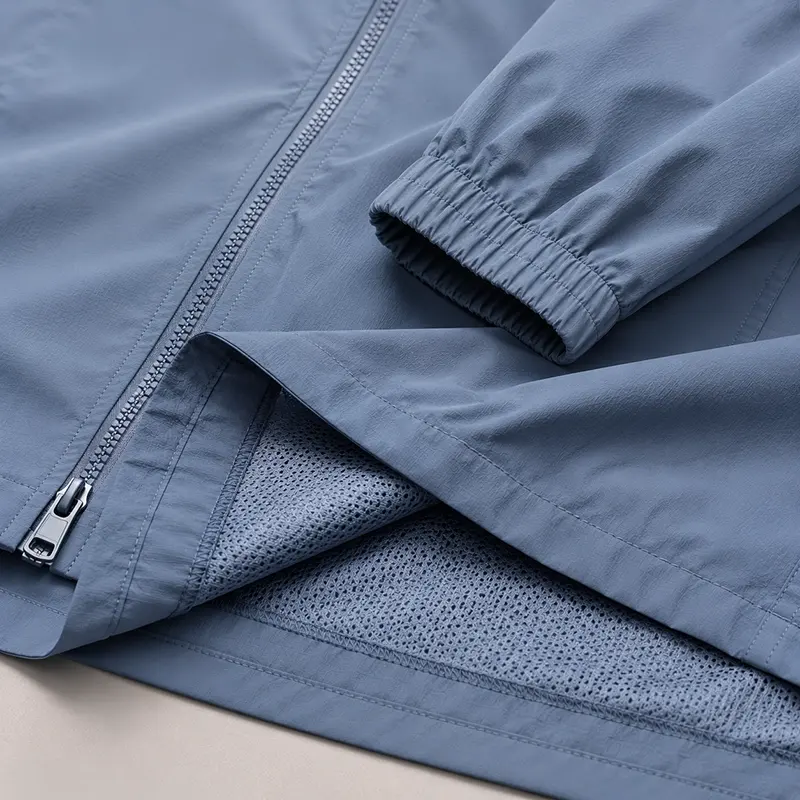 Lightweight Jacket Construction
